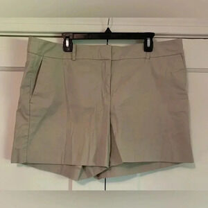 Ann Taylor Khaki 5” Shorts